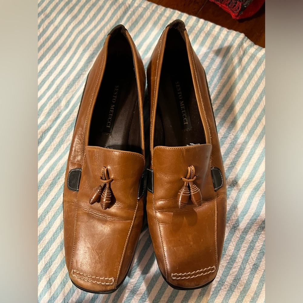 Sesto Meucci brown leather loafers, flats, size 5